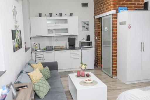 Helly'S Apartman - Self Check-In - يايتشه المظهر الخارجي الصورة